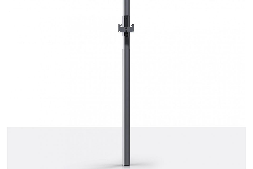 El Loewe Floor-to-Ceiling TV Stand